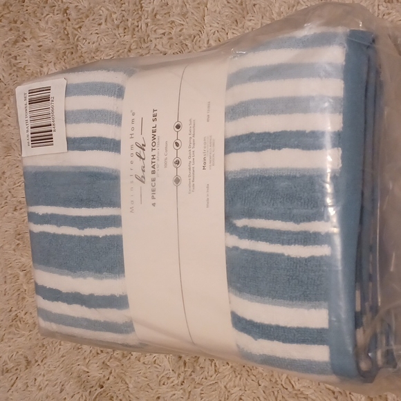 Mainstream Home Bath Nwt Mainstream Home Bath Towel Set 4 Pcs